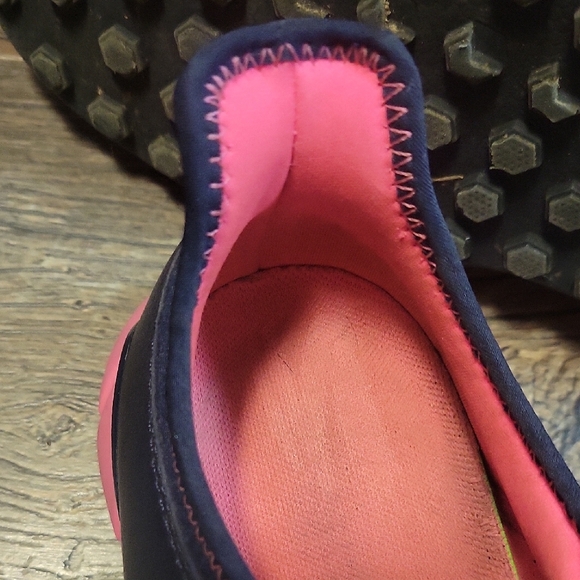 Puma Women's Dark Blue and Pink Sneakers - Picture 11 of 16